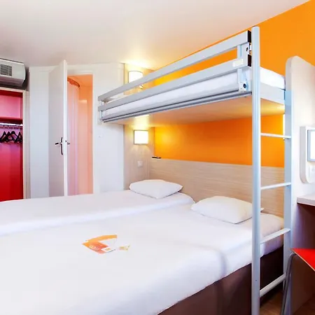 Premiere Classe Sesquières Hotel