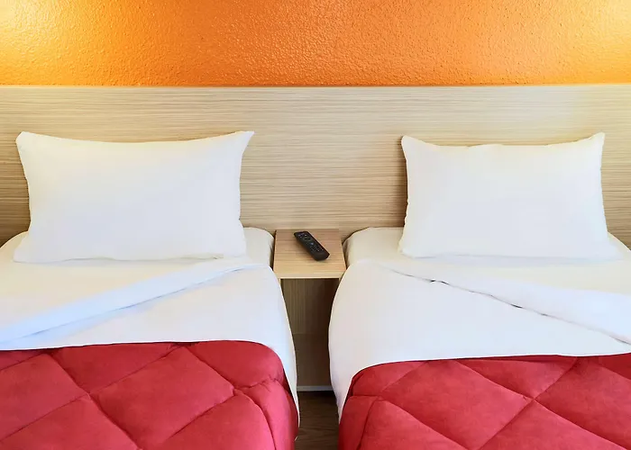 普瑞米尔图卢兹塞奇耶尔经典酒店 酒店