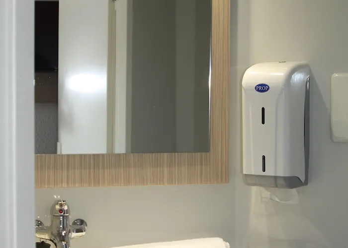 普瑞米尔图卢兹塞奇耶尔经典酒店