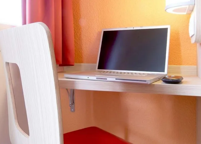 Premiere Classe Sesquières Hotel