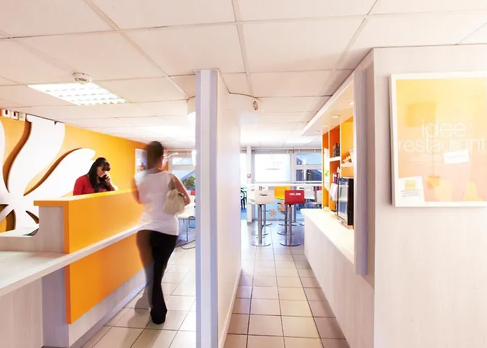 普瑞米尔图卢兹塞奇耶尔经典酒店 酒店 *